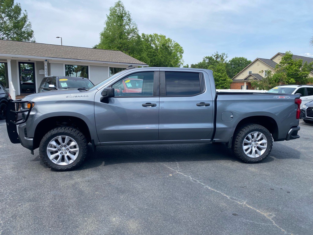 2021 Chevrolet Silverado 1500 Image 3