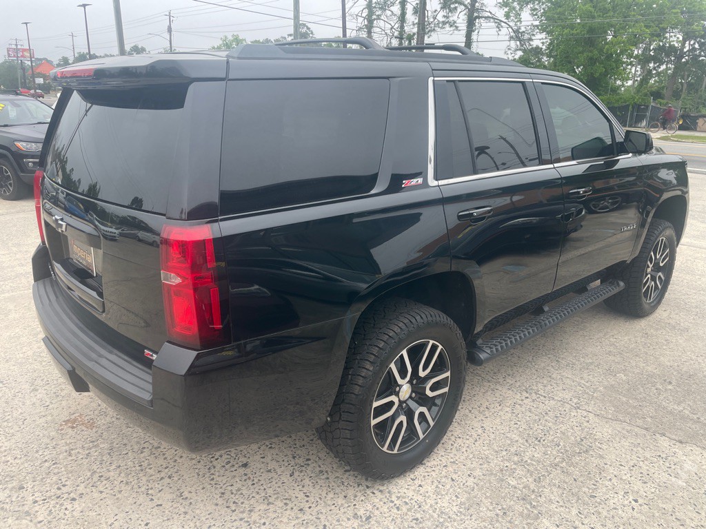 2017 Chevrolet Tahoe Image 5
