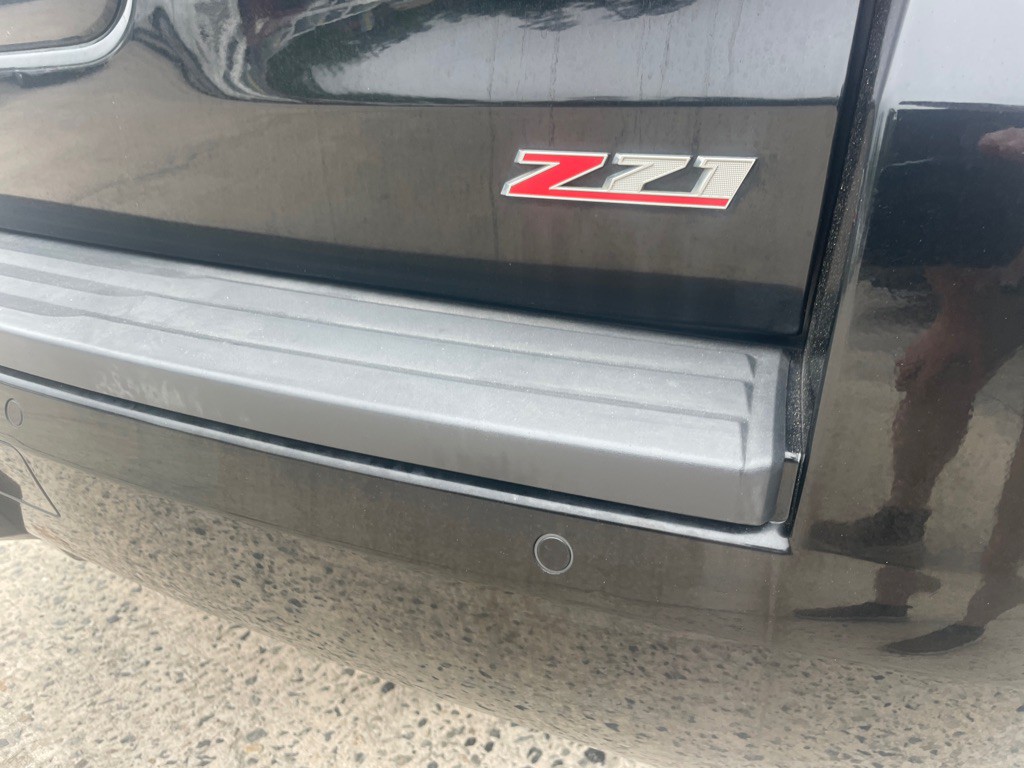 2017 Chevrolet Tahoe Image 8