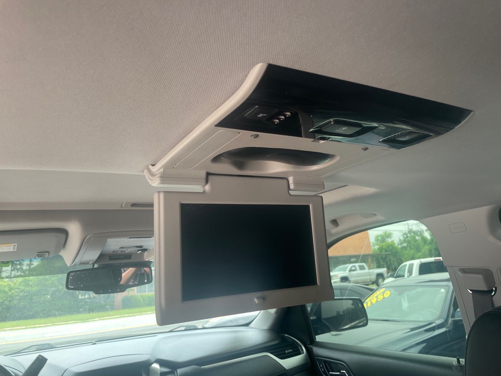 2017 Chevrolet Tahoe Image 21