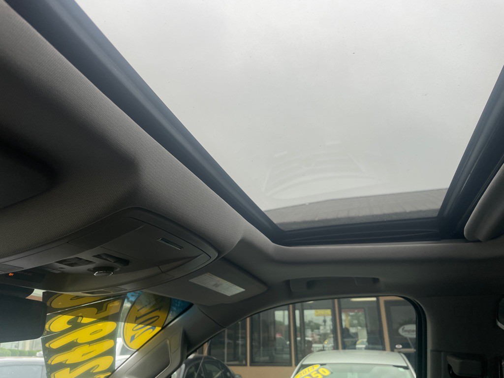 2017 Chevrolet Tahoe Image 40