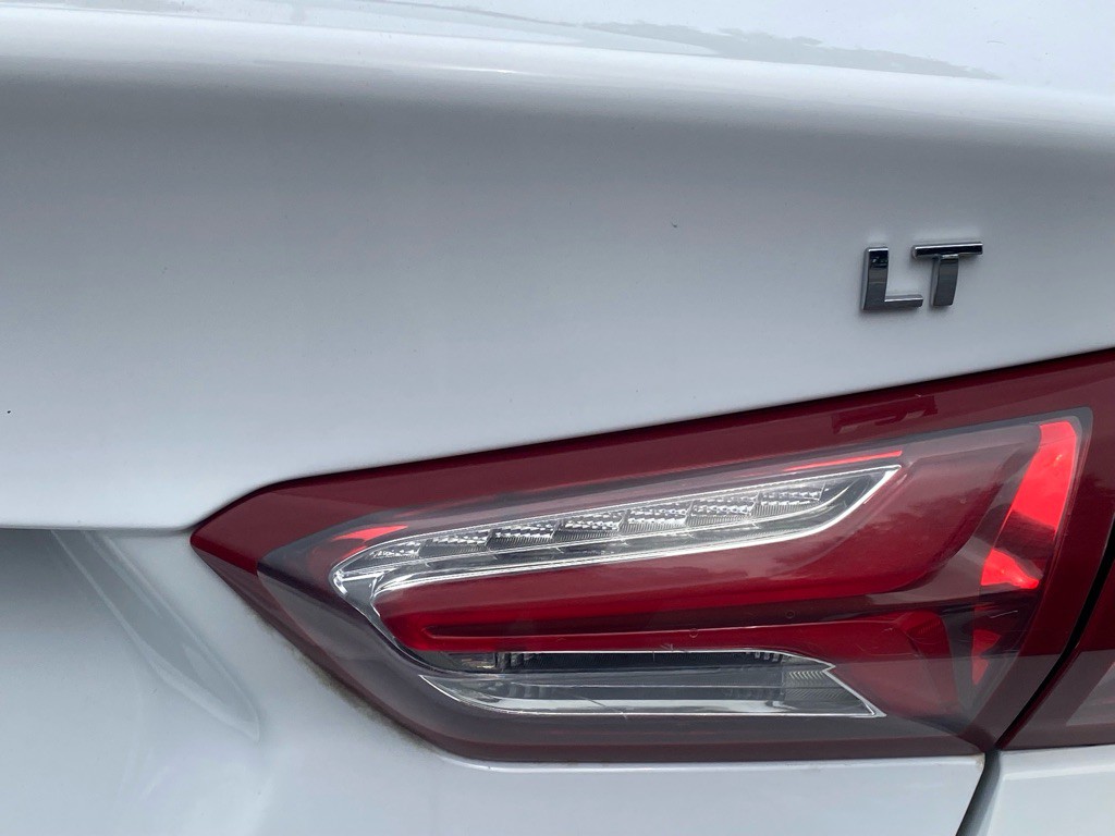 2020 Chevrolet Malibu Image 10