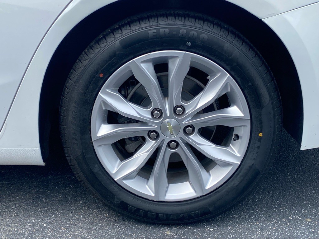 2020 Chevrolet Malibu Image 11