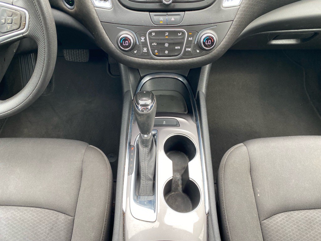 2020 Chevrolet Malibu Image 24