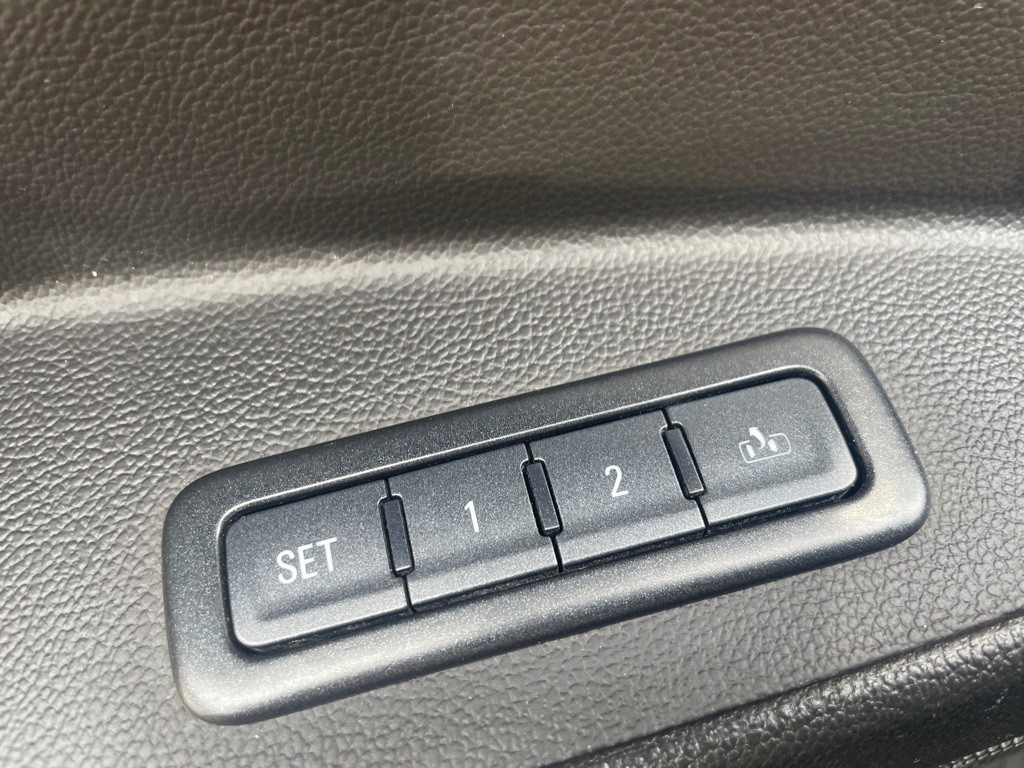 2017 Chevrolet Tahoe Image 20