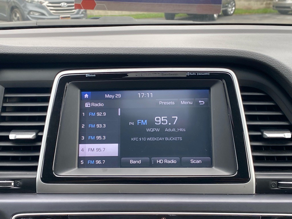 2018 Hyundai Sonata Image 17