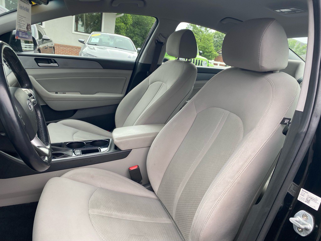 2018 Hyundai Sonata Image 24