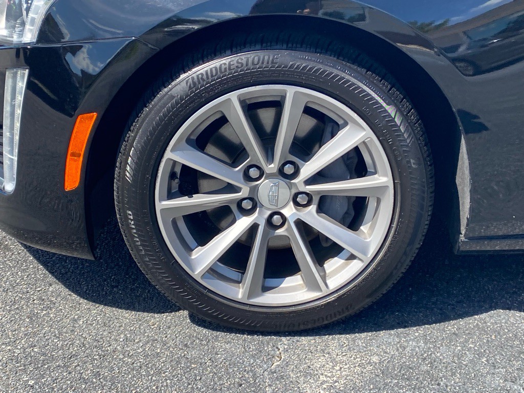 2019 Cadillac CTS Image 9