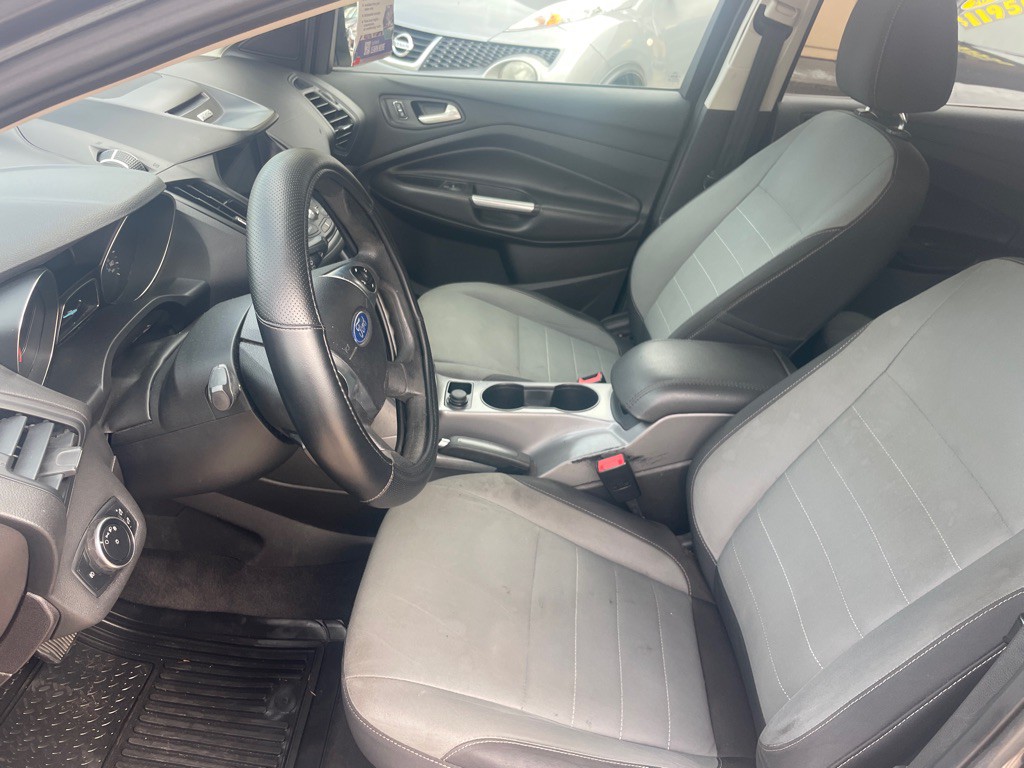 2016 Ford Escape Image 13