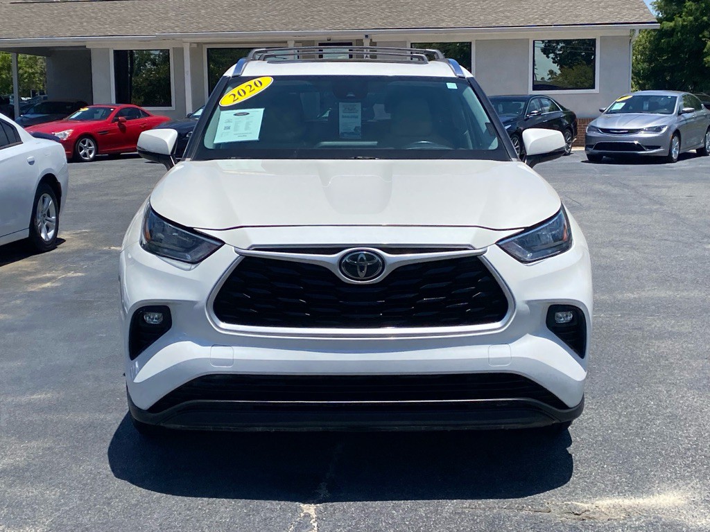 2020 Toyota Highlander Image 2