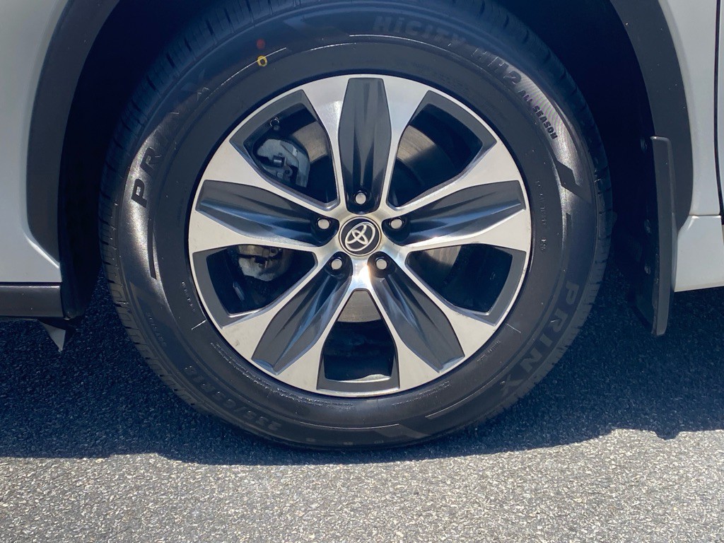 2020 Toyota Highlander Image 12