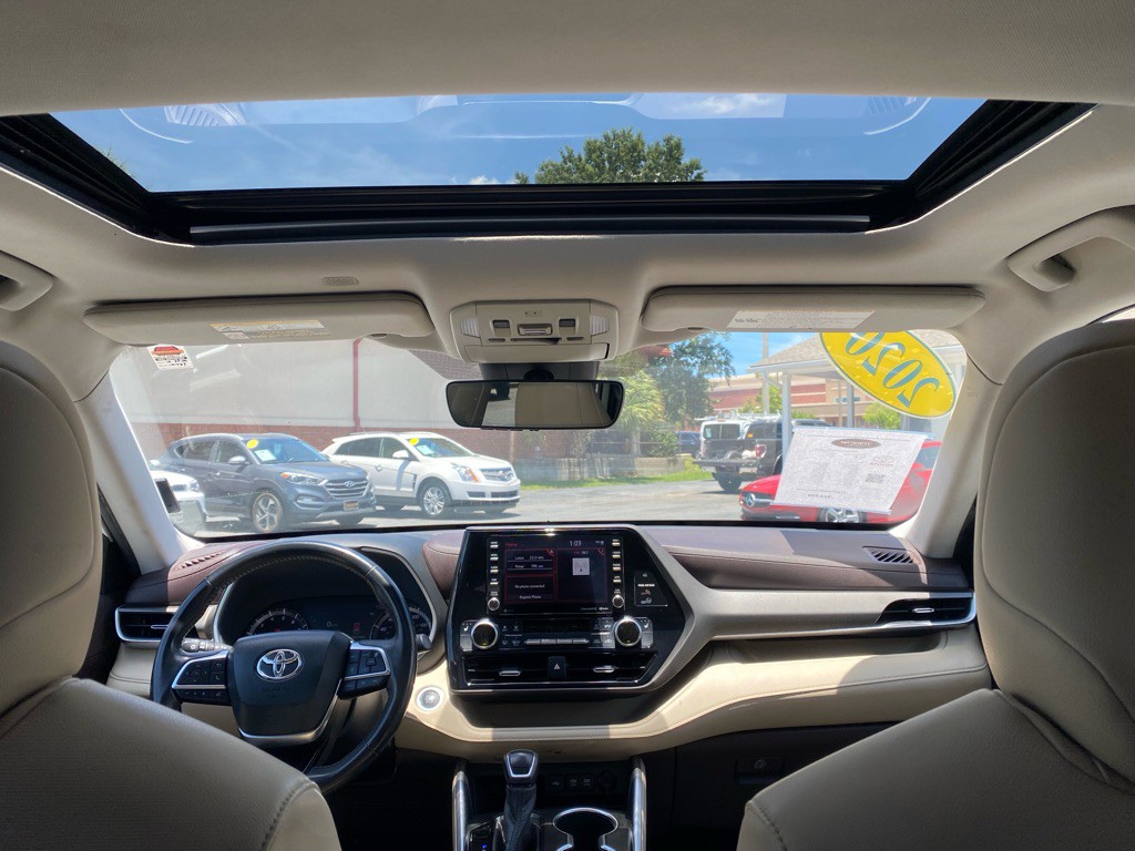 2020 Toyota Highlander Image 14