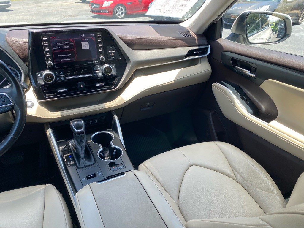 2020 Toyota Highlander Image 17
