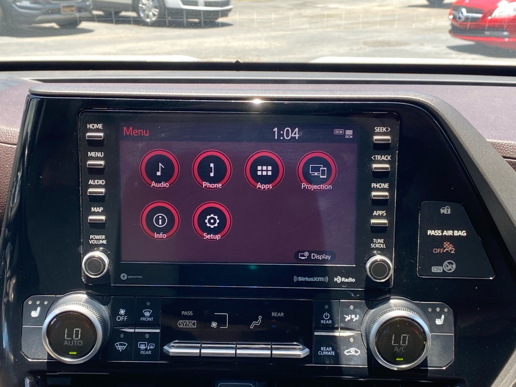 2020 Toyota Highlander Image 22