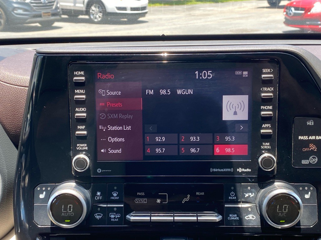 2020 Toyota Highlander Image 23
