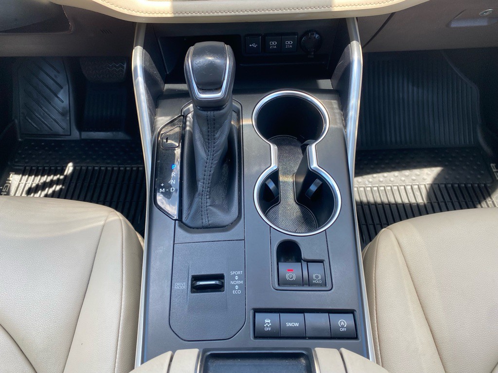 2020 Toyota Highlander Image 27