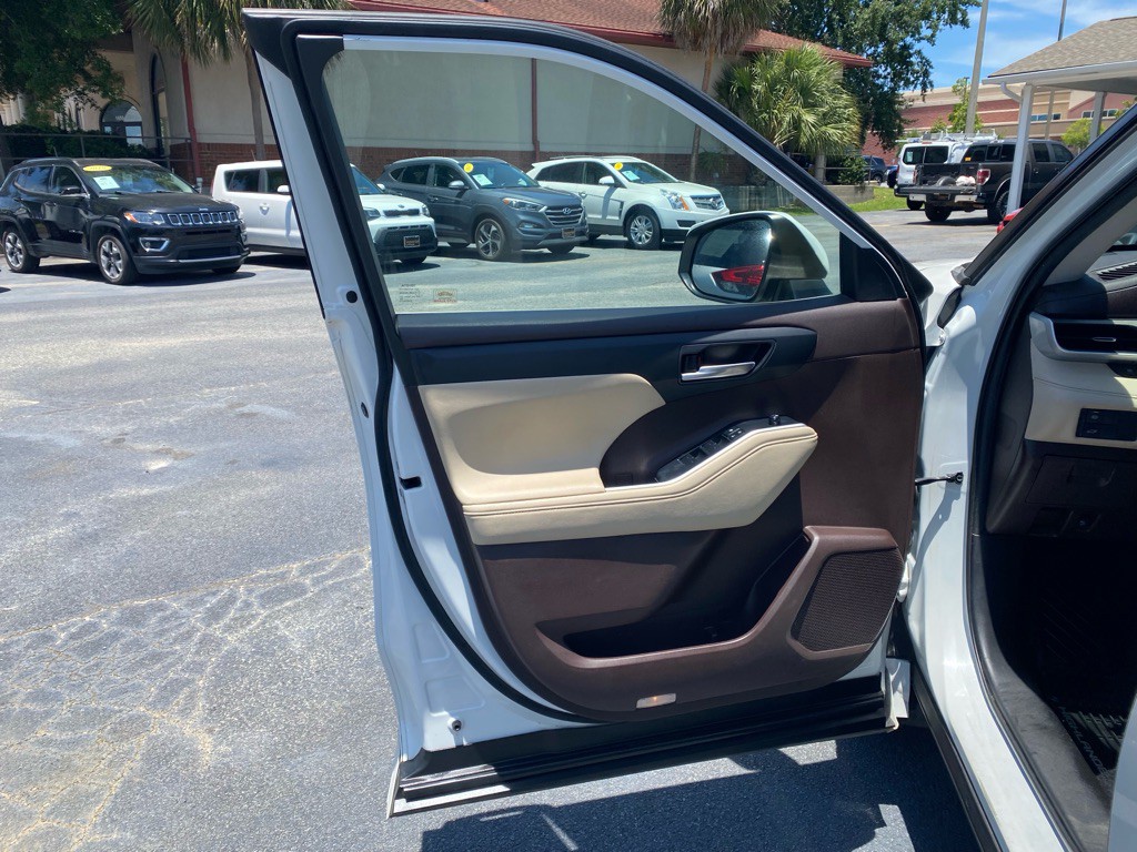 2020 Toyota Highlander Image 42