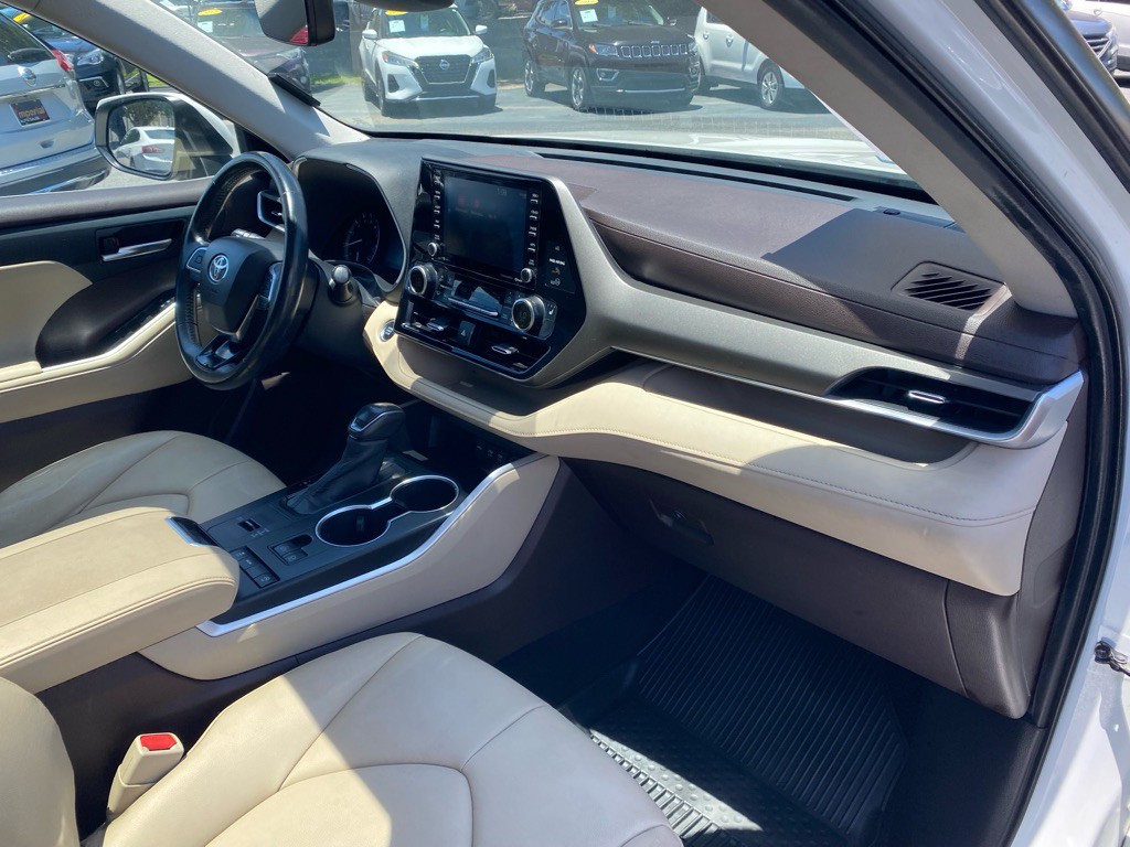 2020 Toyota Highlander Image 48