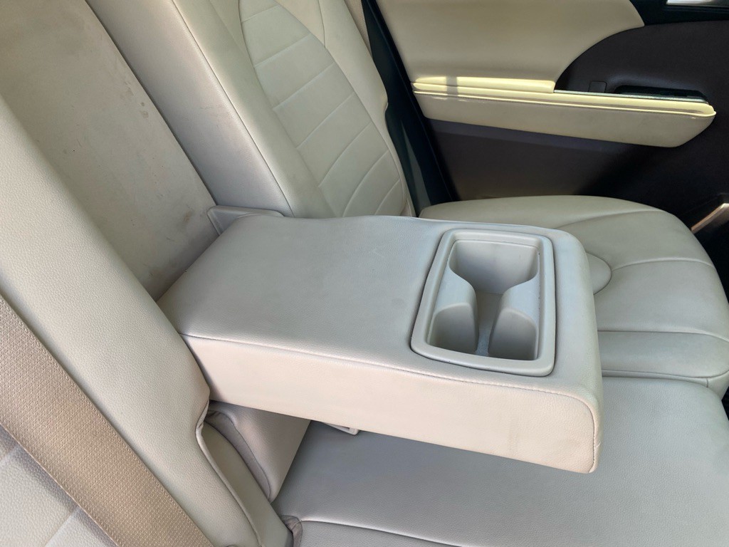 2020 Toyota Highlander Image 56