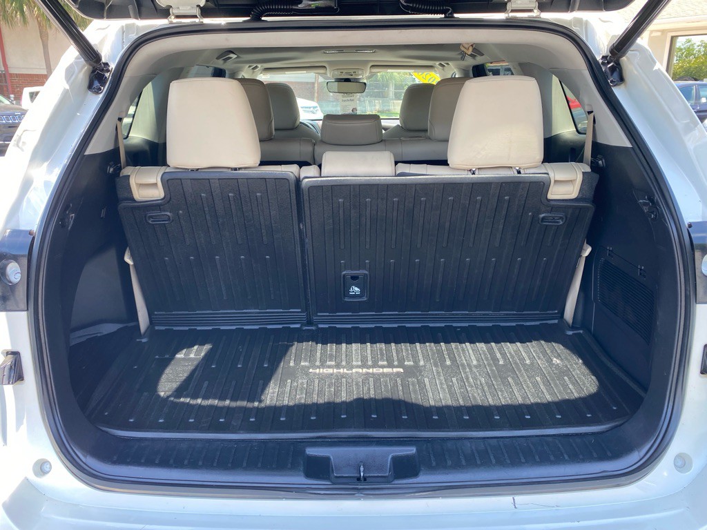 2020 Toyota Highlander Image 64
