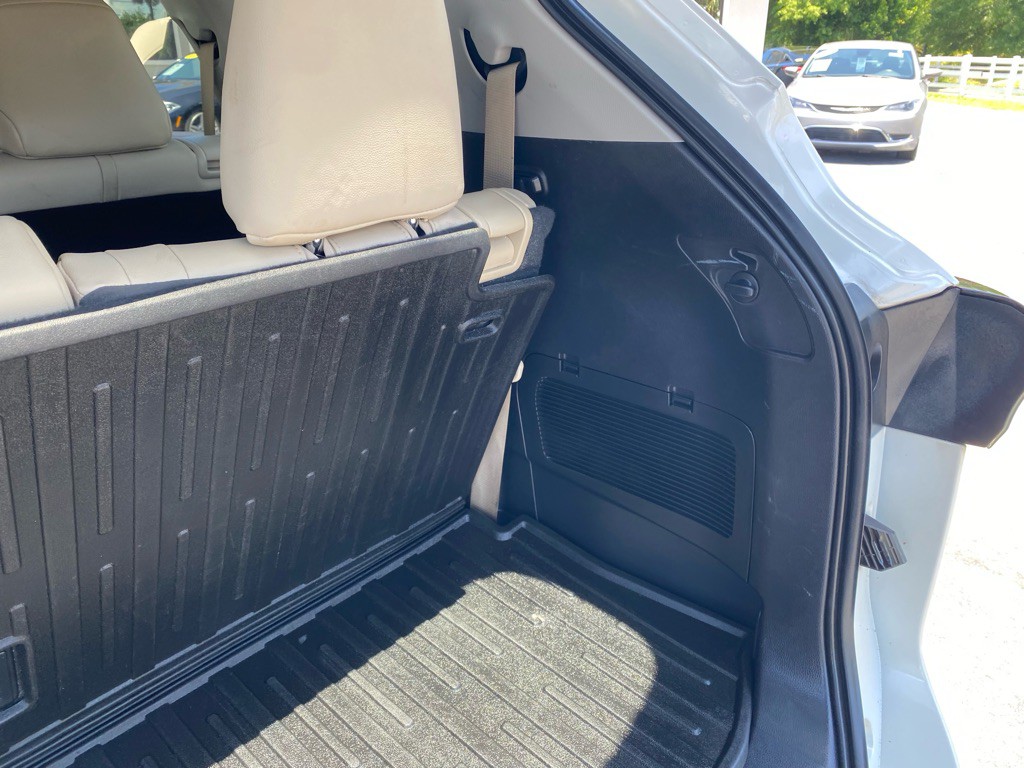 2020 Toyota Highlander Image 70