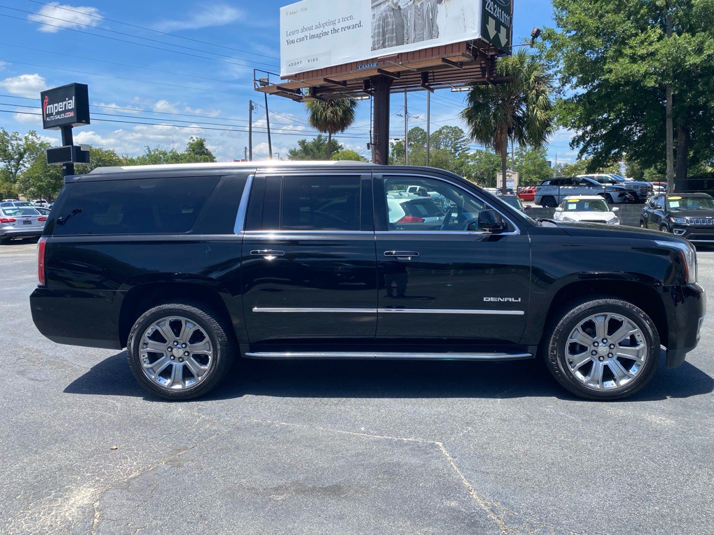 2017 GMC Yukon Image 6