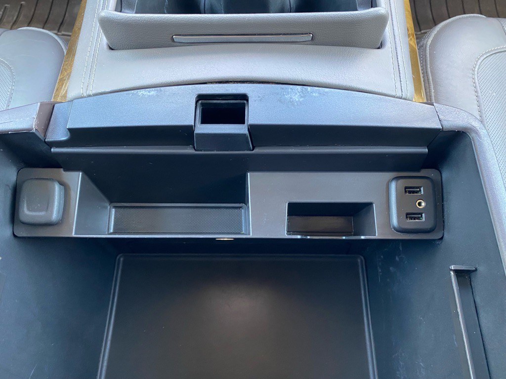 2017 GMC Yukon Image 32