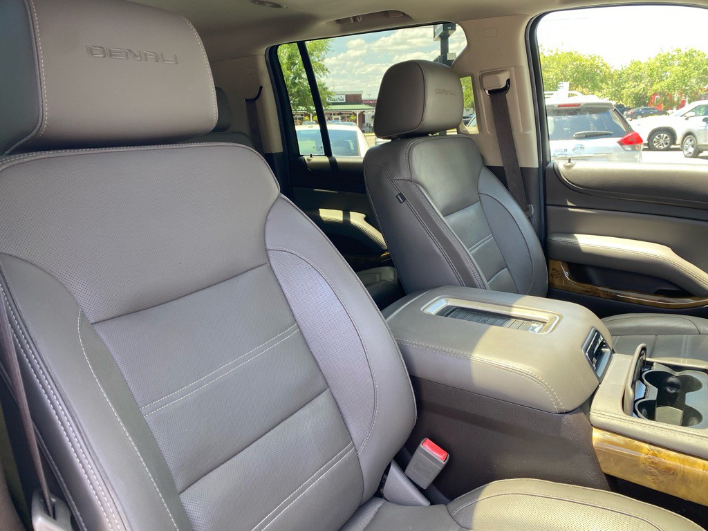 2017 GMC Yukon Image 44