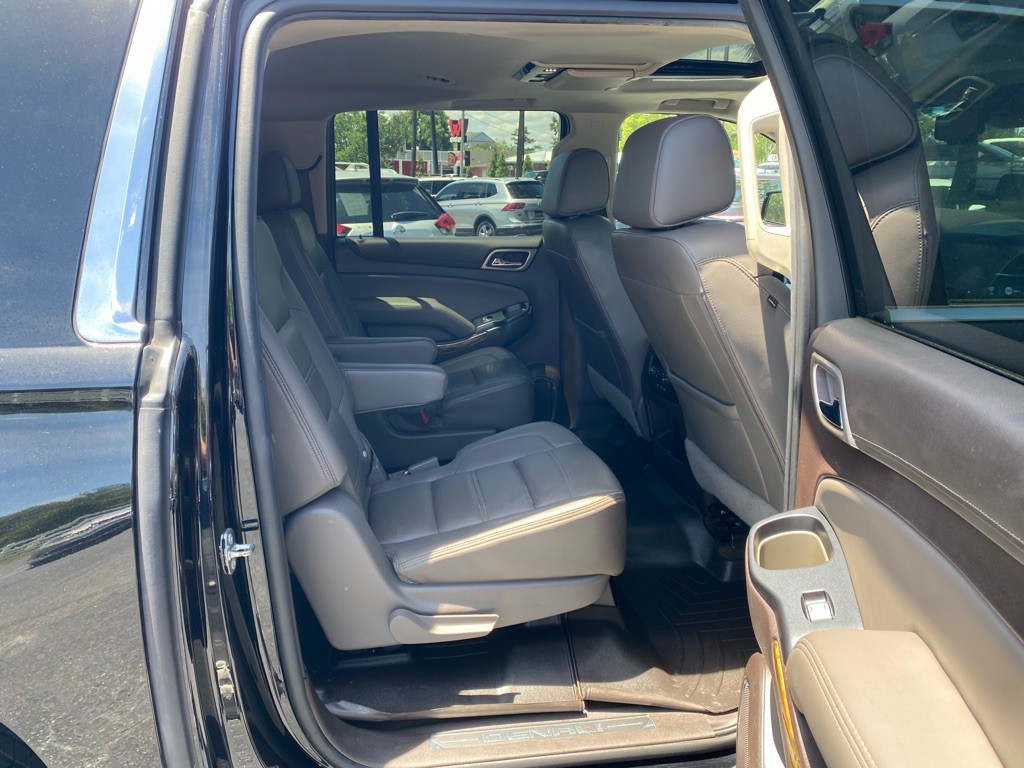 2017 GMC Yukon Image 50