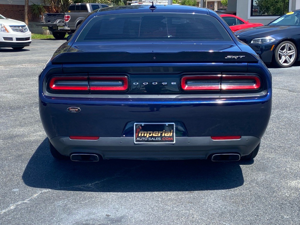 2015 Dodge Challenger Image 10