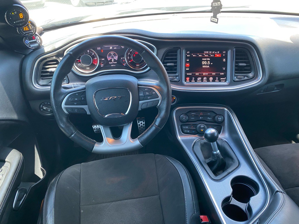 2015 Dodge Challenger Image 17