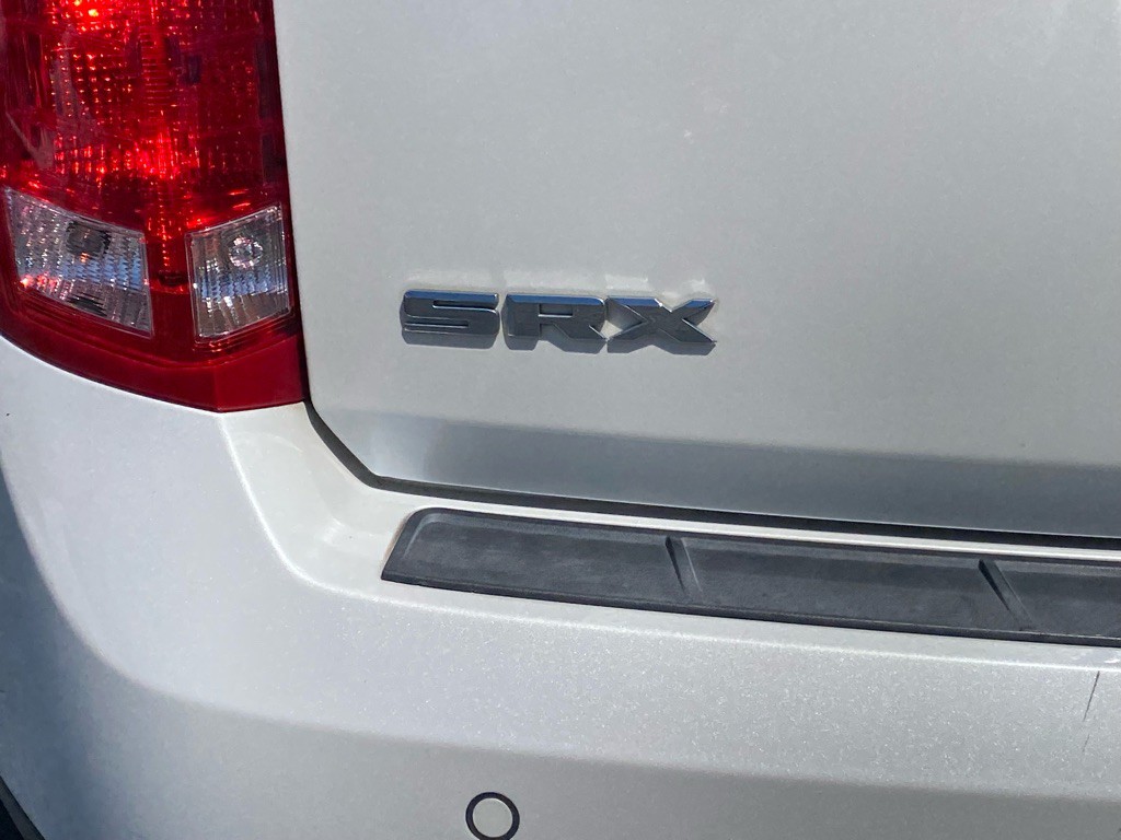 2011 Cadillac SRX Image 9