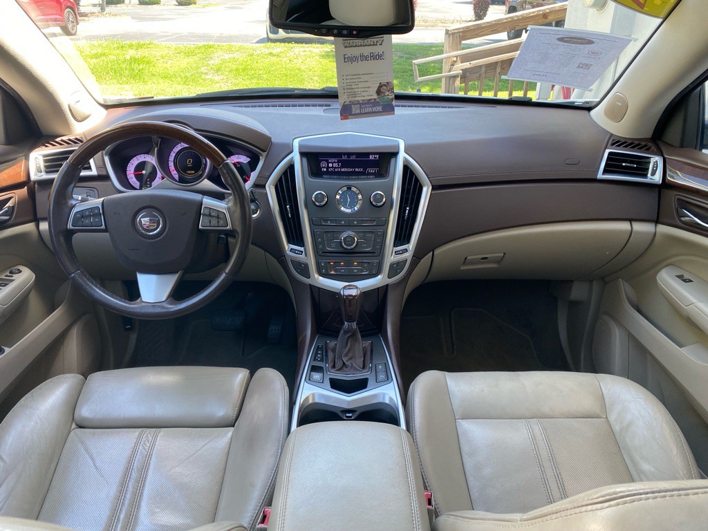 2011 Cadillac SRX Image 13