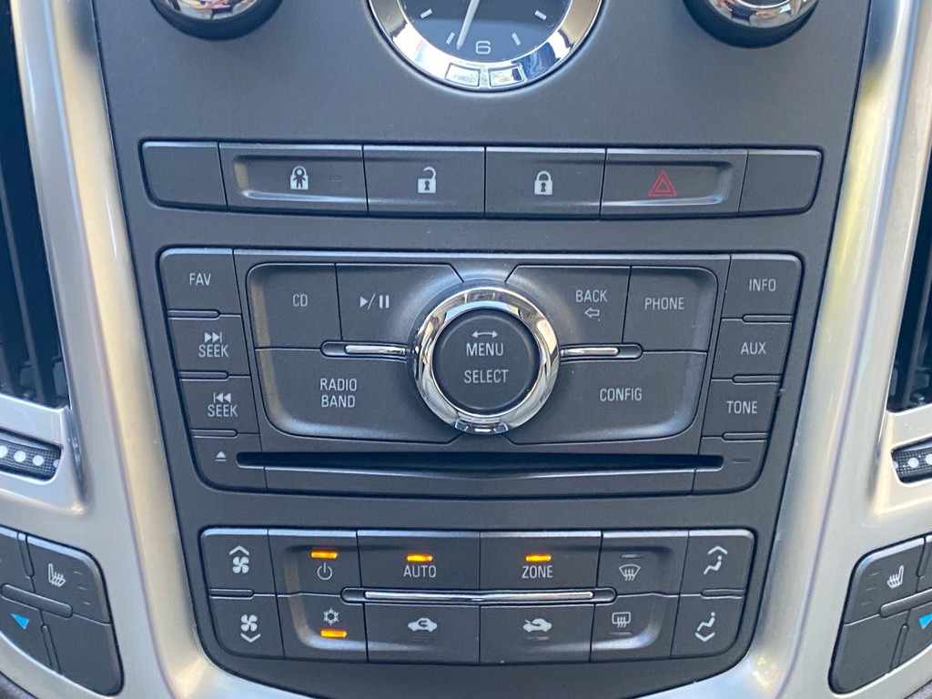 2011 Cadillac SRX Image 20