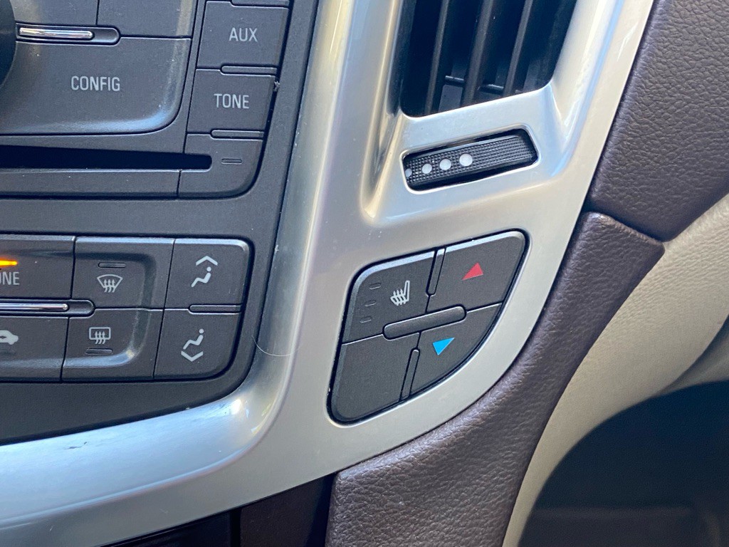 2011 Cadillac SRX Image 22