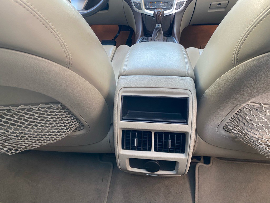2011 Cadillac SRX Image 51