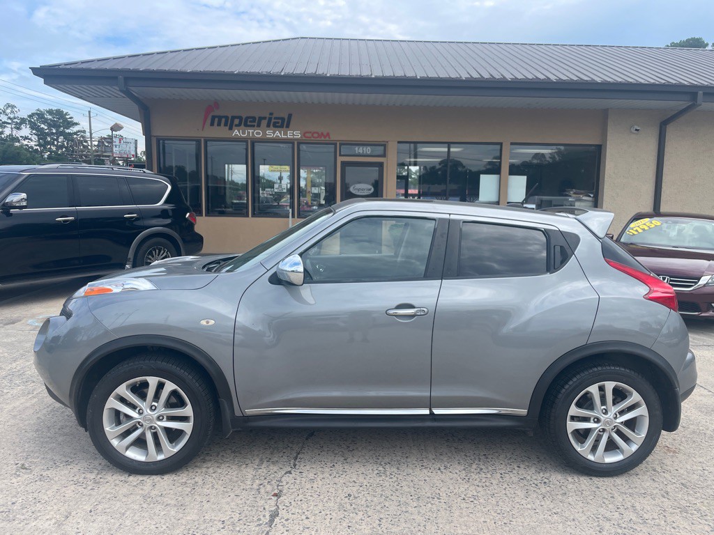 2011 Nissan Juke Image 2