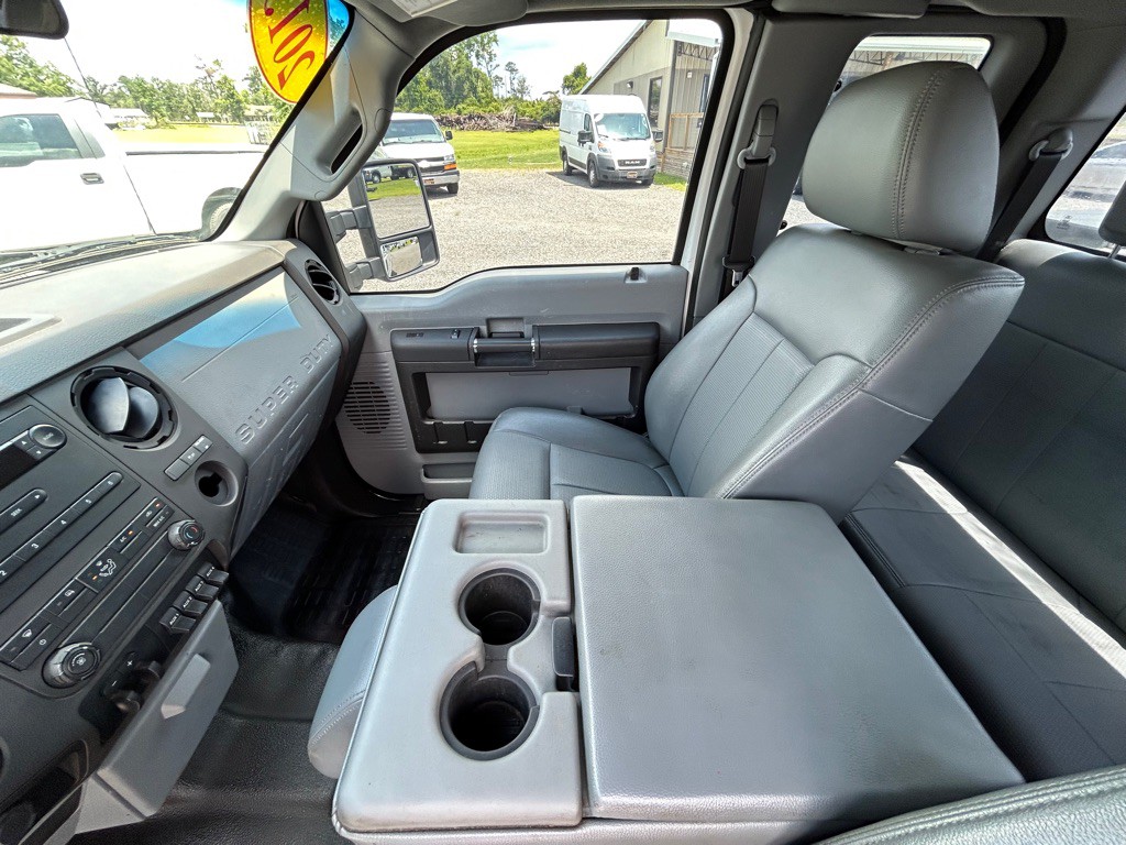 2015 Ford F-250 Image 18