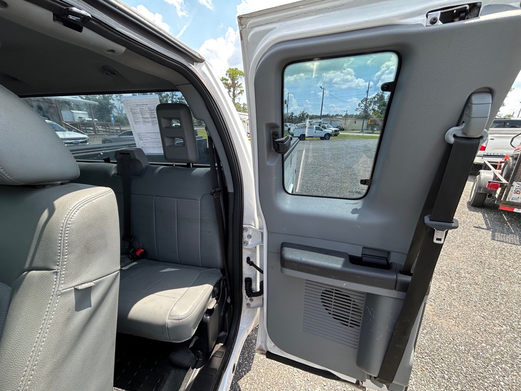 2015 Ford F-250 Image 22