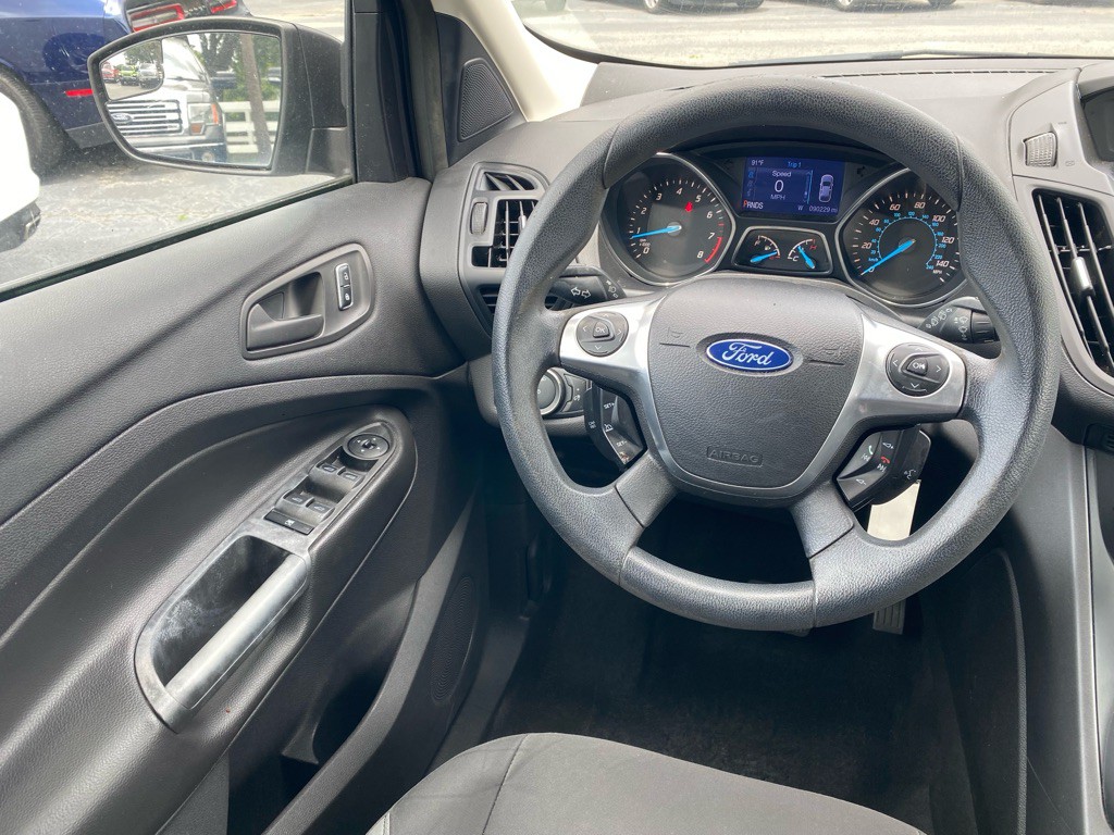 2014 Ford Escape Image 16