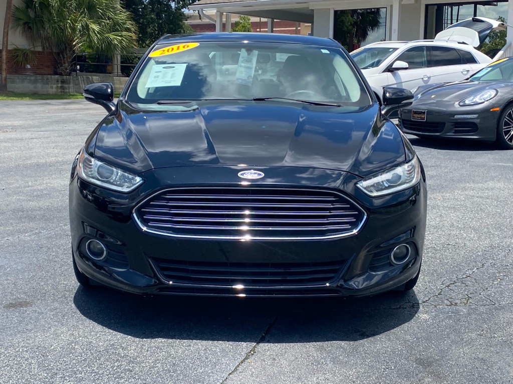 2016 Ford Fusion Image 2