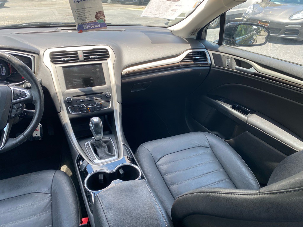 2016 Ford Fusion Image 15