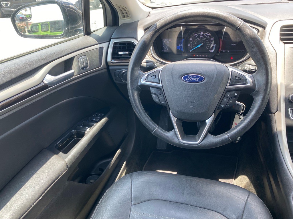 2016 Ford Fusion Image 18