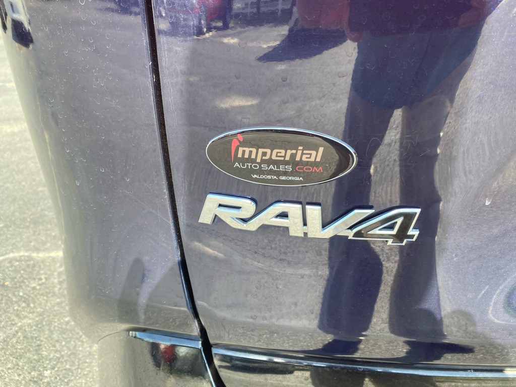 2020 Toyota Rav4 Image 10
