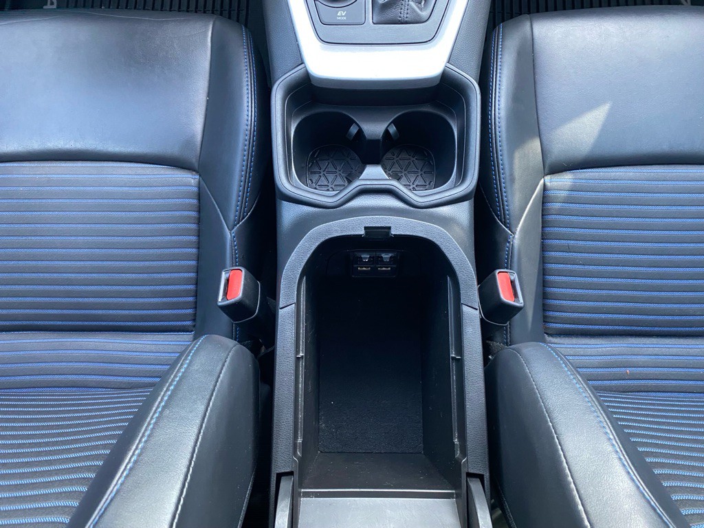 2020 Toyota Rav4 Image 32