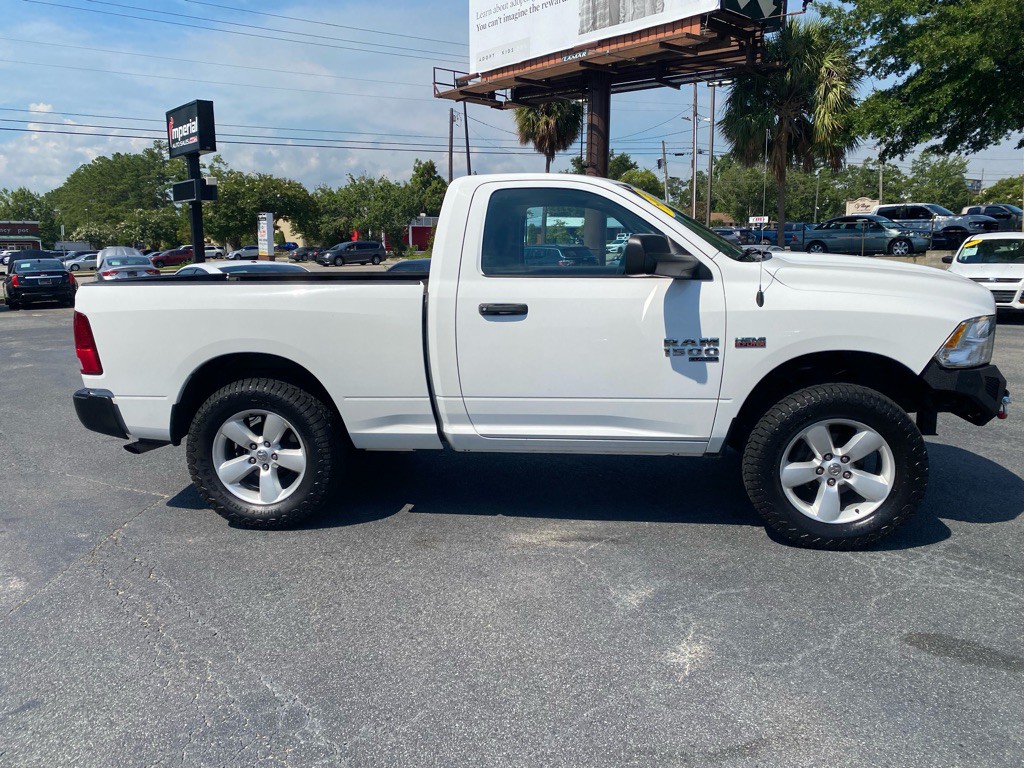 2019 RAM 1500 Image 9