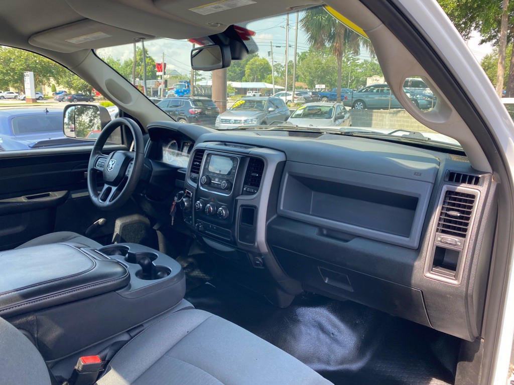 2019 RAM 1500 Image 36