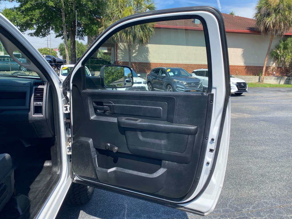 2019 RAM 1500 Image 39