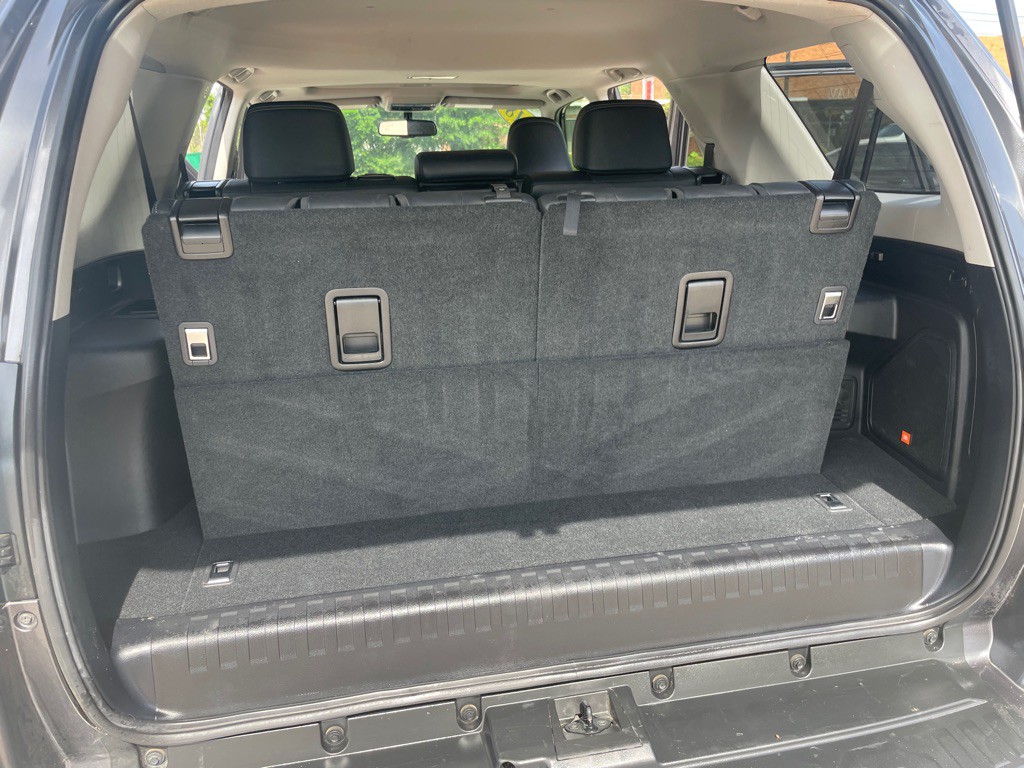 2018 Toyota 4Runner Image 17