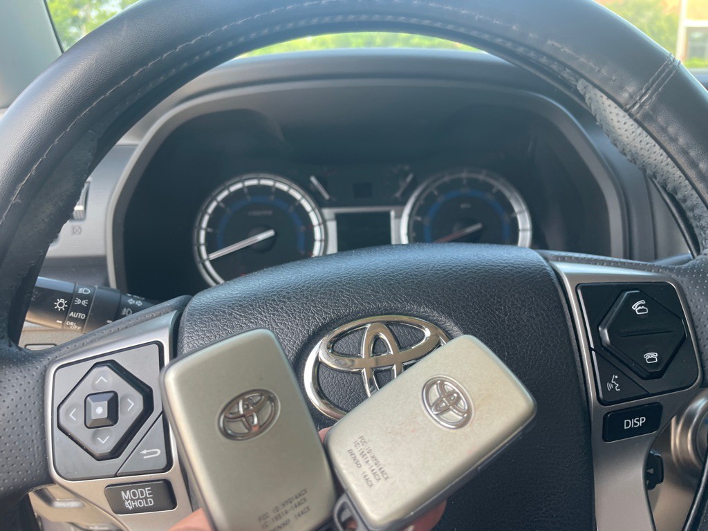 2018 Toyota 4Runner Image 22